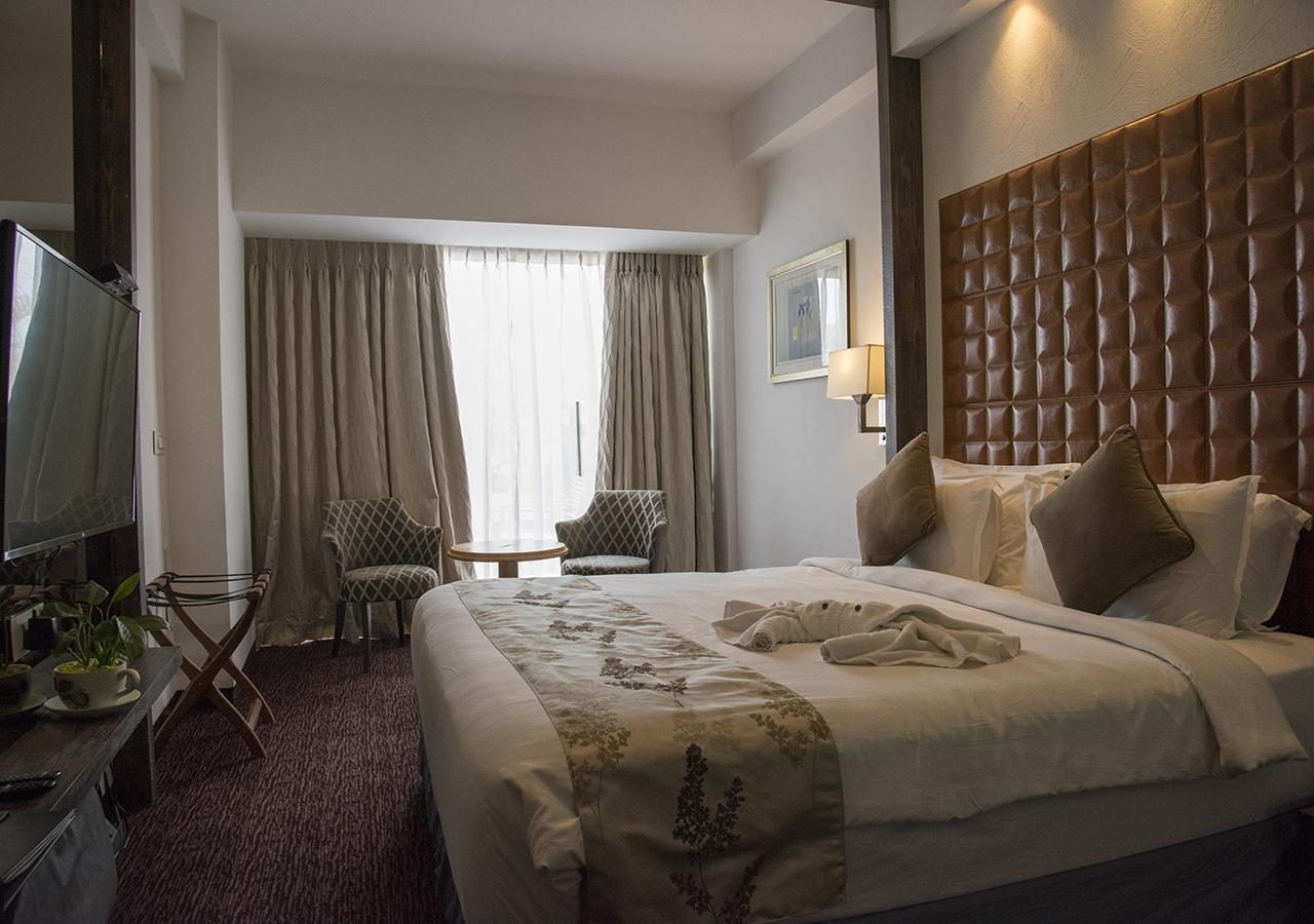 Regenta Central Hotel & Convention Centre Nagpur Dış mekan fotoğraf