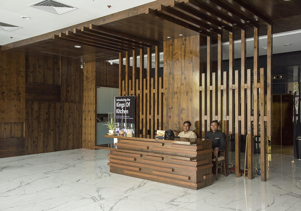 Regenta Central Hotel & Convention Centre Nagpur Dış mekan fotoğraf