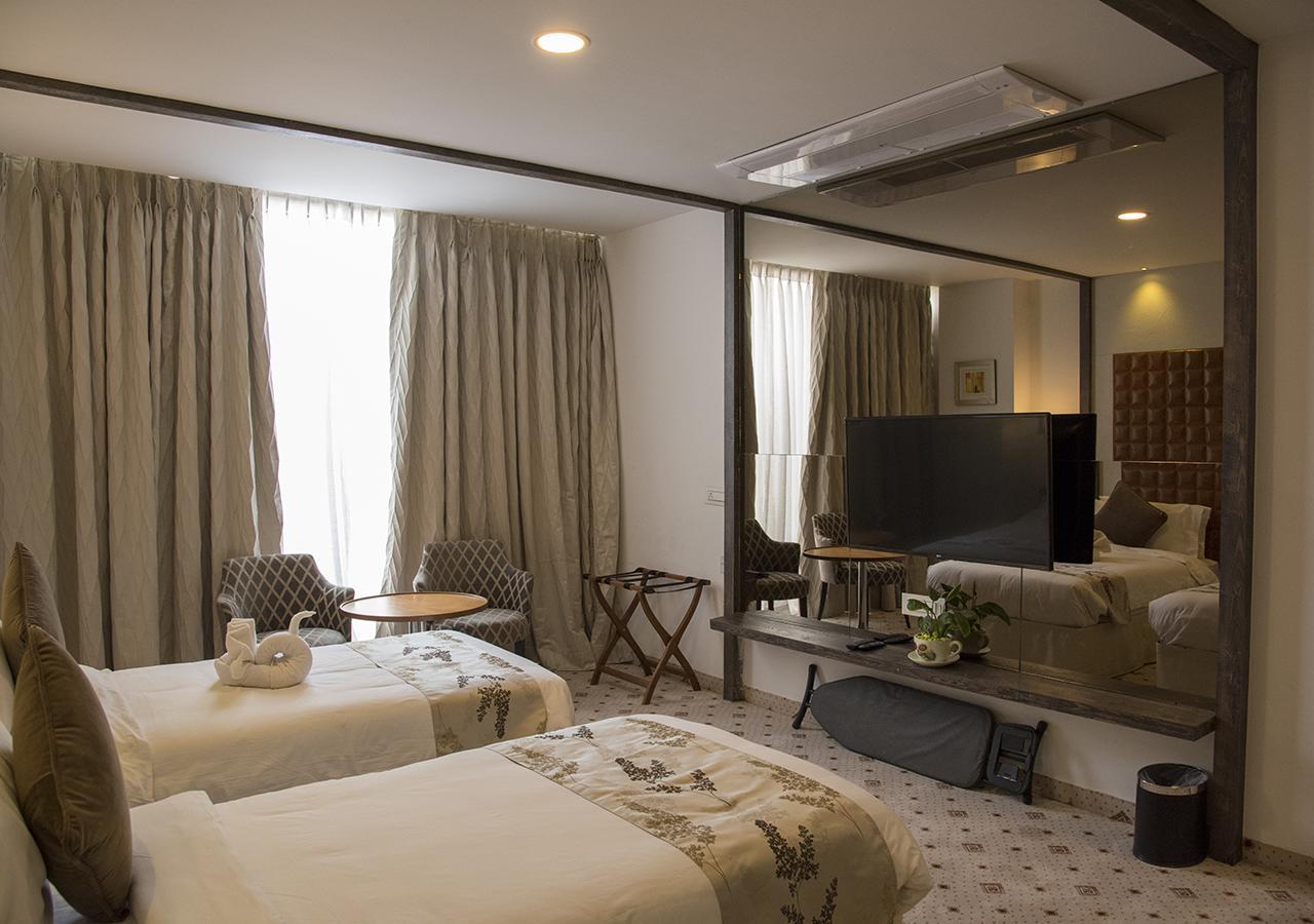 Regenta Central Hotel & Convention Centre Nagpur Dış mekan fotoğraf