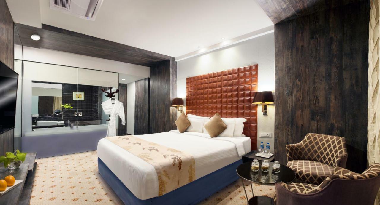 Regenta Central Hotel & Convention Centre Nagpur Dış mekan fotoğraf